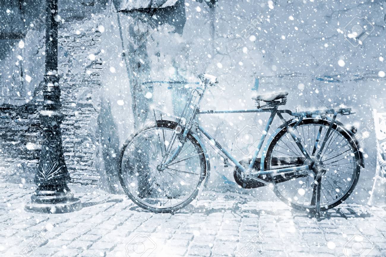 Le vélo en hiver: astuces pour affronter le froid et la neige